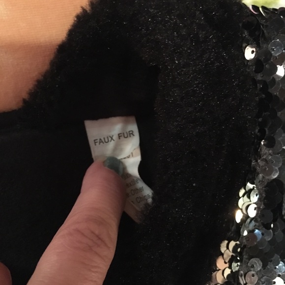 Woman’s Slippers black and silver sequin - Picture 7 of 12